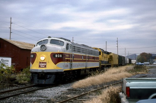 track rail rr railroad railway freight train e8a c430 alco locomotive nrhs dlw delawarelackawannawestern nysw newyorksusquehannawestern sherburneny