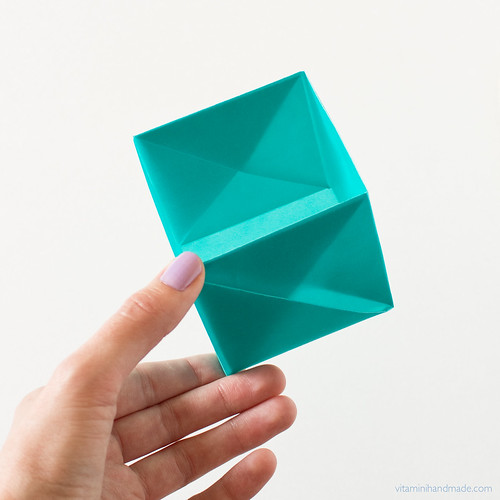 DIY Origami Gift Box