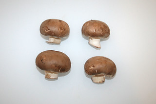 10 - Zutat Champignons / Ingredient mushrooms