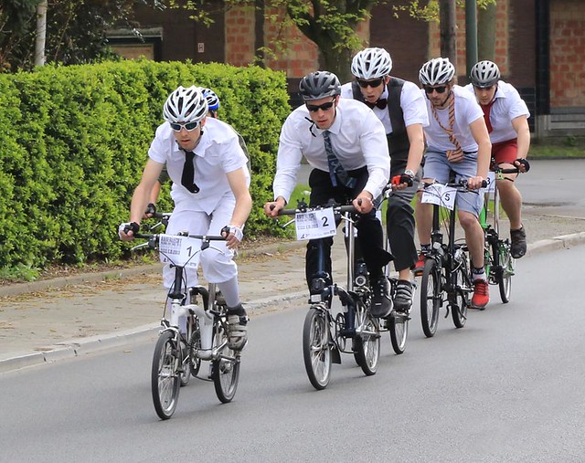 Course de vélo pliable à Anderlecht - 6e édition [18 mai 2014] •Bƒ 14158480732_f87373ecf5_z