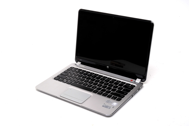 HP ENVY Spectre XT Ultrabook CTO 13t-2000 - Giống thiết kế Macbook Air