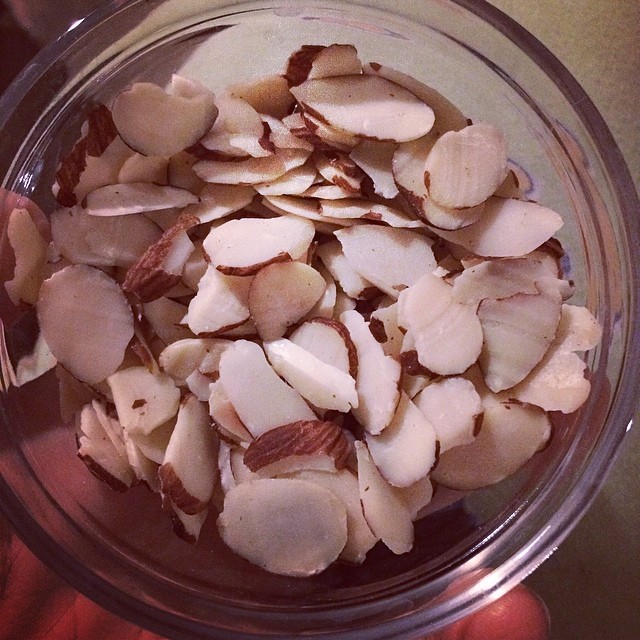 Day 13, #Whole30 - snack (slivered almonds)