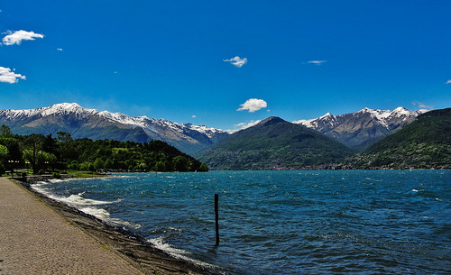 italien blue italy lake mountains alps water lago see wasser berge alpen blau kati lombardy comersee lombardei lagodiecomo nikon1v1