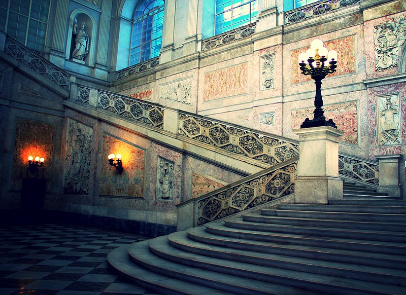 Napoli scalone d'onore Palazzo Reale