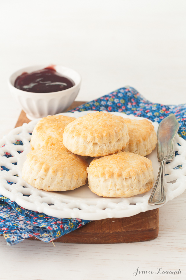 Biscuits-and-jam