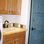 R-F  Laundry sink & blue door
