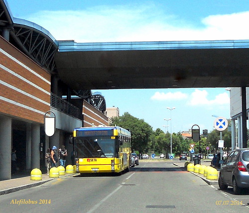 autobus Busotto n°85 al Centro Commerciale La Rotonda - linea 3