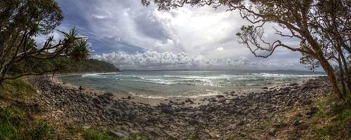 panorama hdr teatreebay noosa noosanationalpark ocean beach rocks clouds trees
