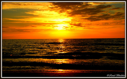 ocean sunset sea reflection beach gulfofmexico water clouds stpetersburg waves florida dusk 1000 1000views pinellascounty nikond80 nikon18135mm flickrexplored renalbhalakia