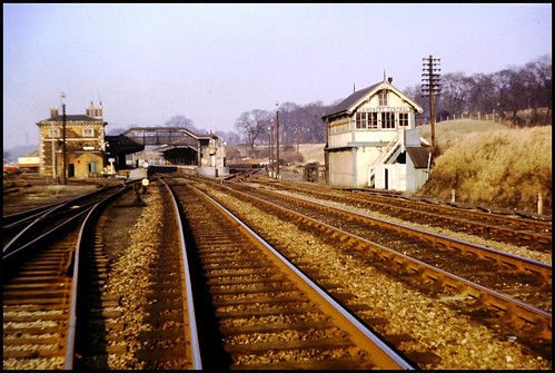 old uk england urban building history film station train 35mm geotagged town br central railway lincolnshire analogue signalbox gainsborough lner gcr mslr dn21