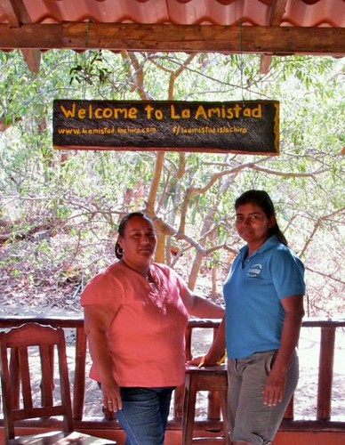 Liliana和Isabel──奇拉島婦女團體的2位成員
