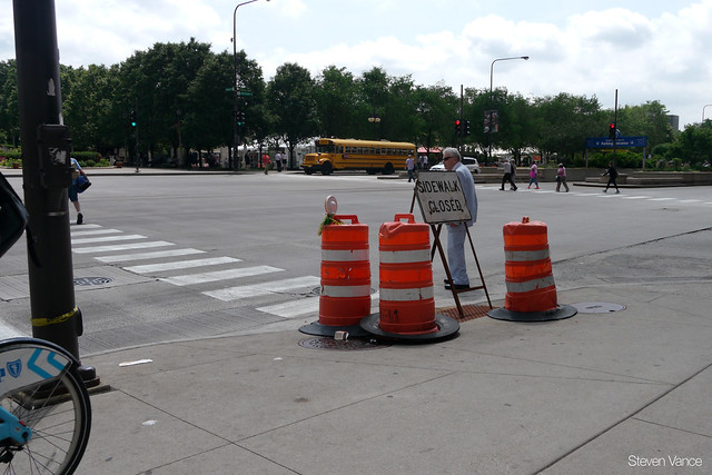 Crosswalk but no signal at Michigan/Washington