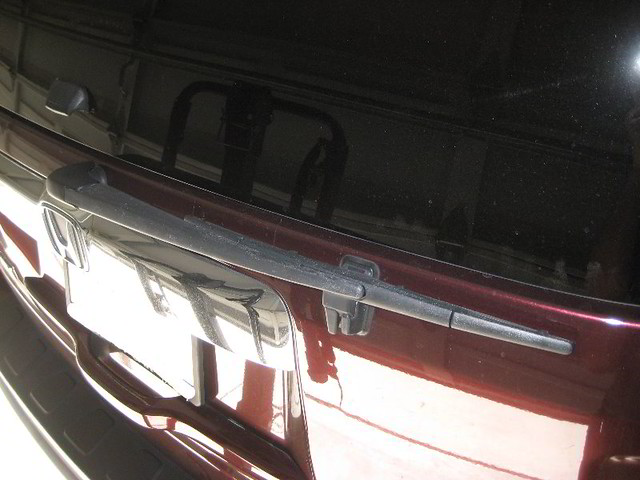Honda pilot rear windshield wiper assembly #1