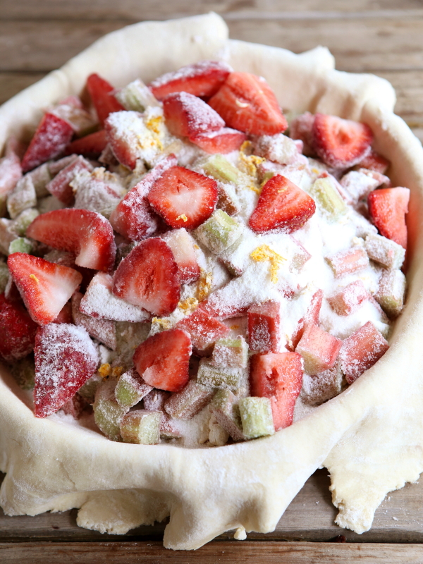 Strawberry Rhubarb Pie - Completely Delicious