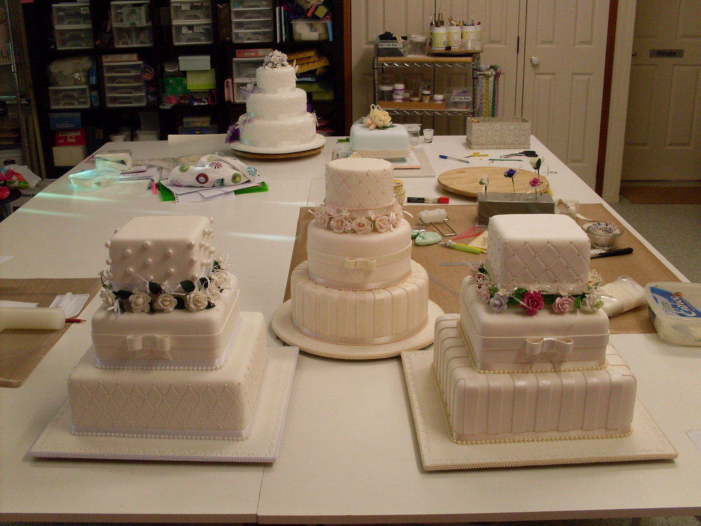 Cake Decorating Courses and Training Toowoomba | Wedding ...