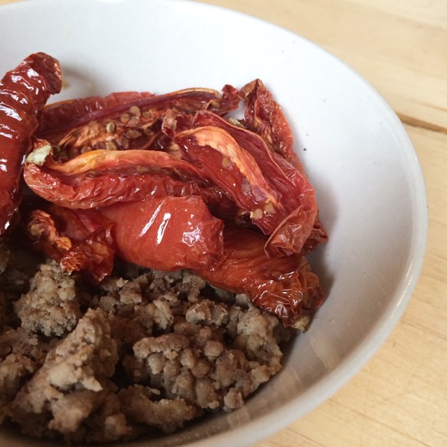 Day 17, #whole30 - lunch (ground beef & low roasted tomatoes)