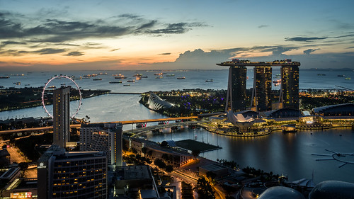 singapore marina bay sands skyline skyscraper night water cityscape marinabay sunrise pentax k1 plasticfantastic