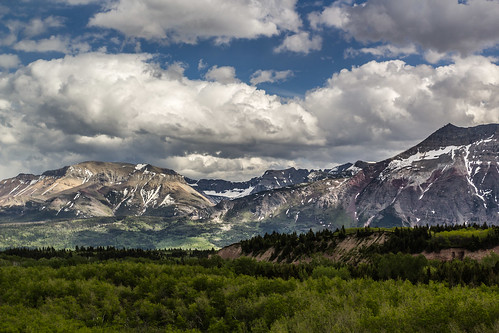 trees light sky snow mountains nature colors clouds canon landscape nationalpark shadows view alberta valley layers