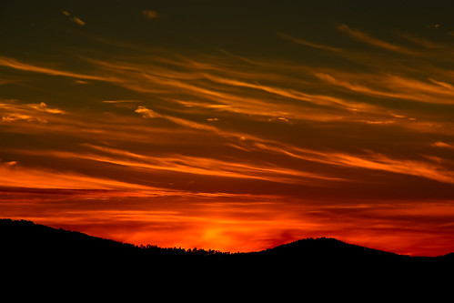 sunset españa sun sol portugal clouds contrast spain espanha galiza pôrdosol contraste montanhas redsunset caminha núvens redclouds galícia lanhelas