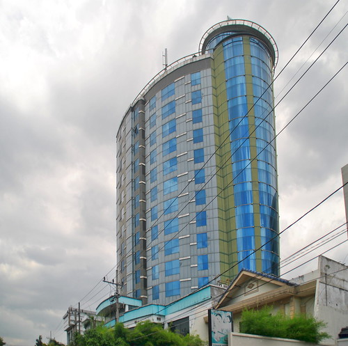 surabaya eastjava jawatimur building architecture arsitektur gedung hotel apartemen apartment