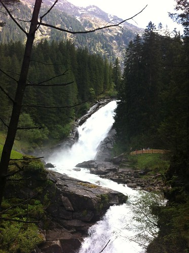 waterfall sundaywalks krimmlwaterfalls europeshighestwaterfall