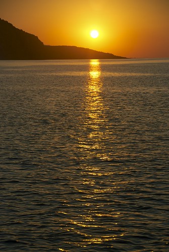 morning travel sea holiday water weather sunrise island greek bay sailing spetsai portoheli afsdxvrzoomnikkor18200mmf3556gifedii