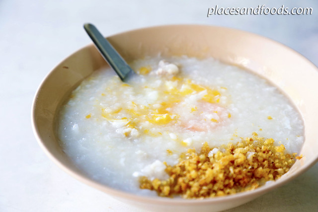 Prachatipat Alley Dim Sum rice porridge