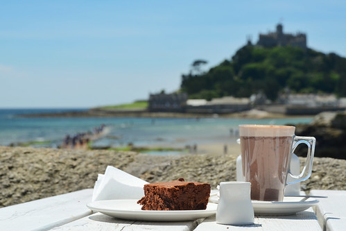 england beach cornwall drink chocolate tide brownie causeway stmichaelsmount marazion