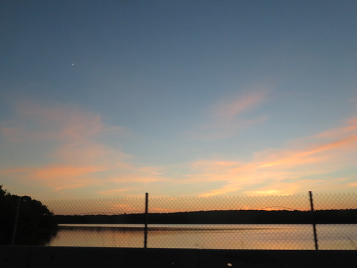 Moon & sunset over the Reservoir