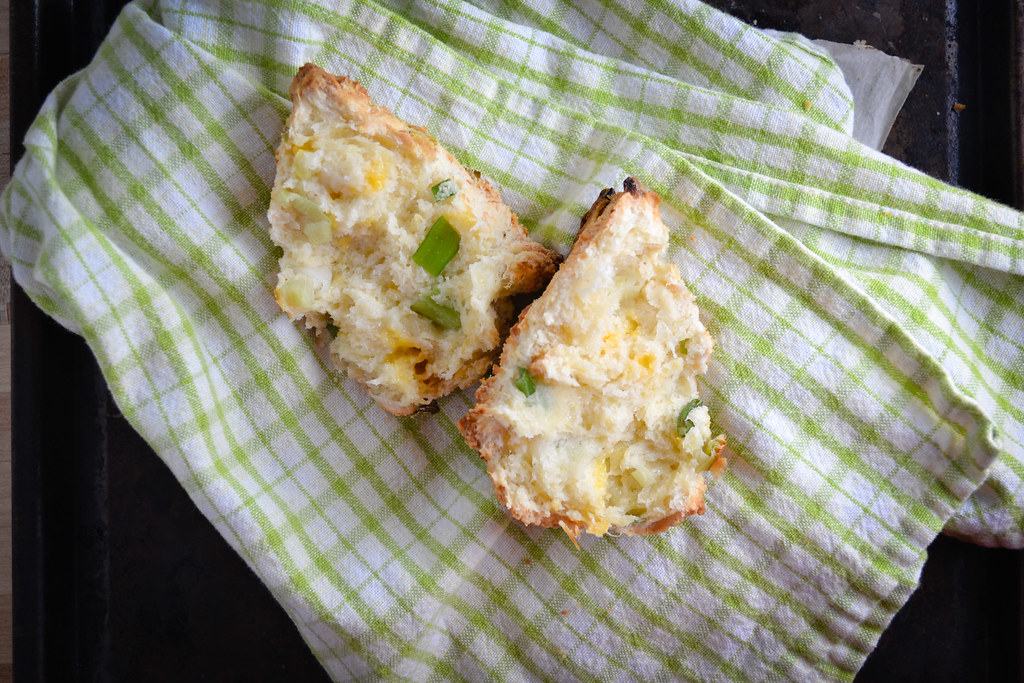 white cheddar and green onion scones | things i made today