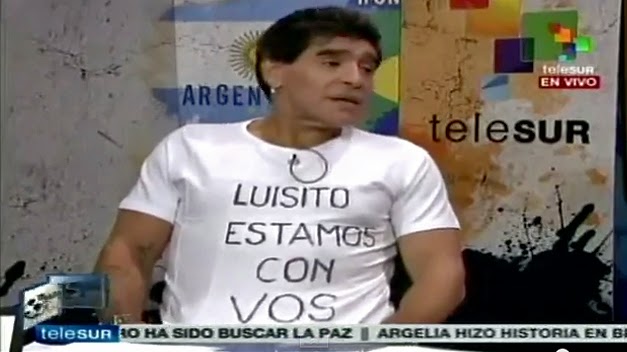 140627_ARG_Diego_Maradona_URU_Luis_Suarez