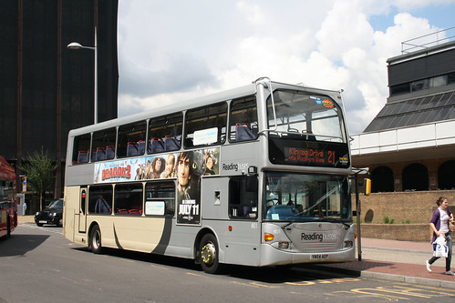 Reading Buses 801 on Route 21, Reading Station