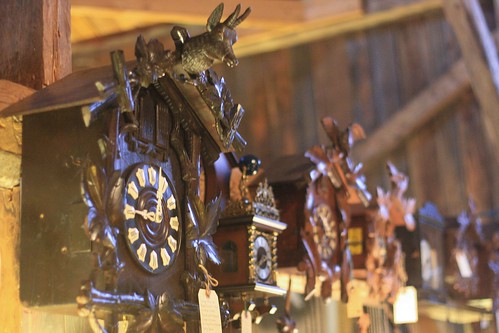 Yaciuk's antiques, clocks and collectibles