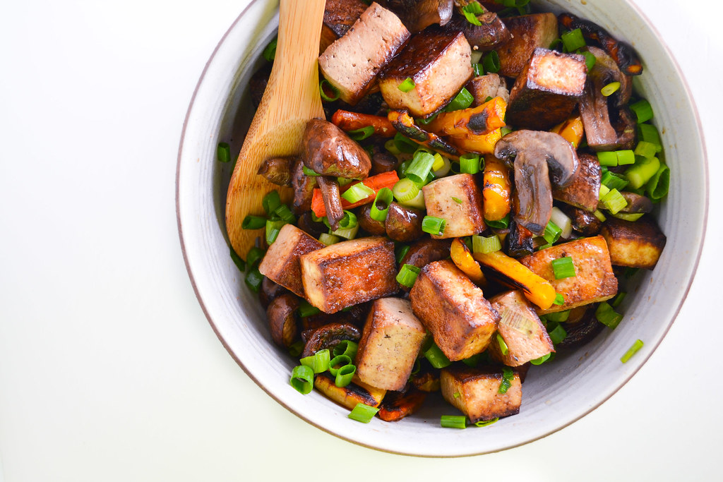 soy-glazed tofu, carrots, and mushrooms | things i made today