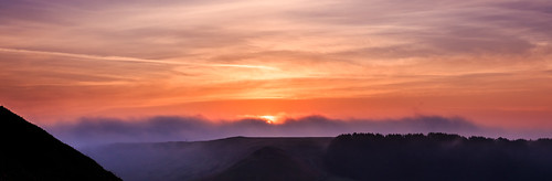 uk england orange mist clouds sunrise canon landscape eos countryside unitedkingdom northyorkmoors teesside 1740 greatayton 6d roseberrytopping