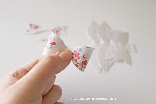 paper bow