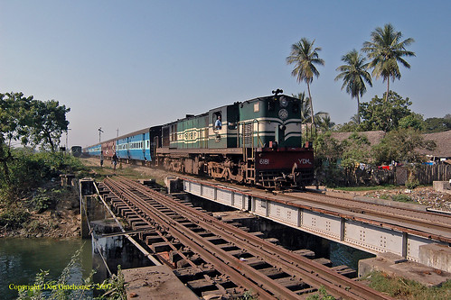 india mg tamilnadu southernrailway indianrailways metregauge cauverydelta mayiladuthuraijunction tiruthuraipundijunction karaikkudijunction thiruthuraipoodi ydm4a6181 train864