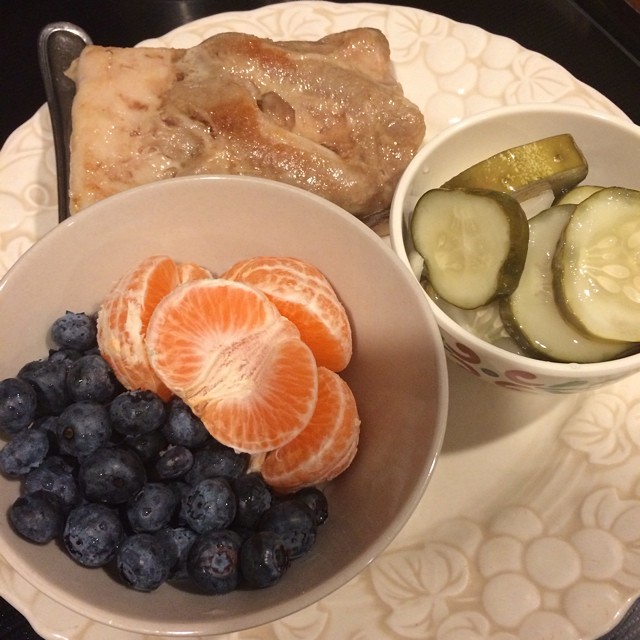 Day 22, #whole30 - dinner (pork belly, pickles, blueberries, & tangerines)