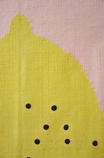 lemon rug dots