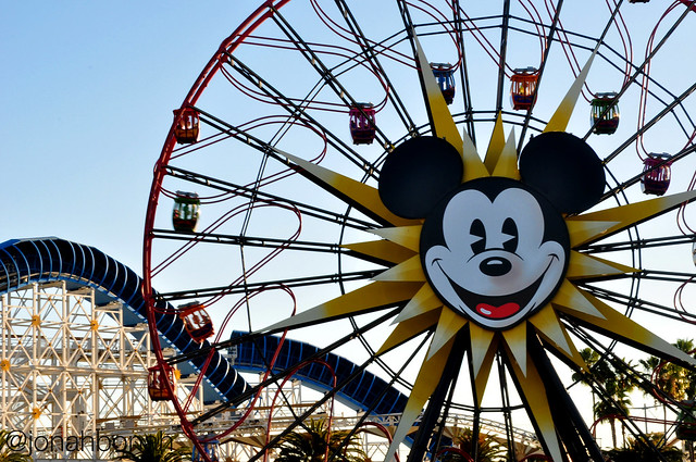 Disneyland Mickey's Fun Wheel