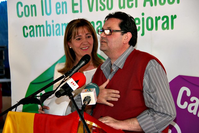 Julio Sánchez recibe su paloma
