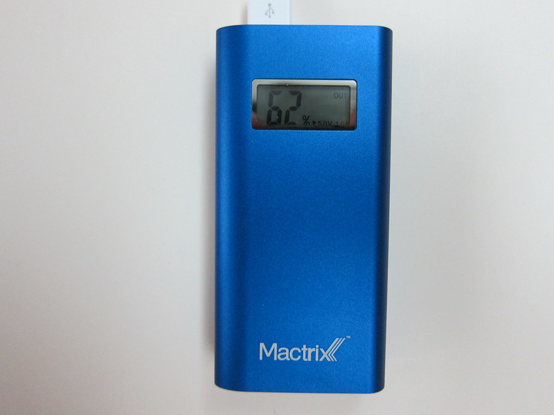 Mactrix Dual 5200 Portable Battery - LCD Indicator - Charging