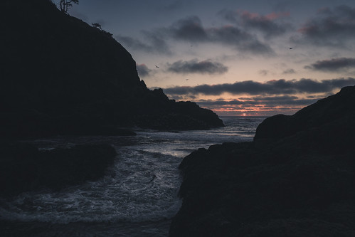 ocean sunset sea beach coast washington waves pacific northwest dusk tide cliffs longbeach shore pnw rugged capedisappointment 1855mmf3556 d3100