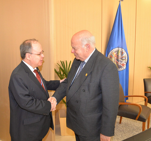 OAS Secretary General meets with the Secretary General of Foreign Relations of Brazil
