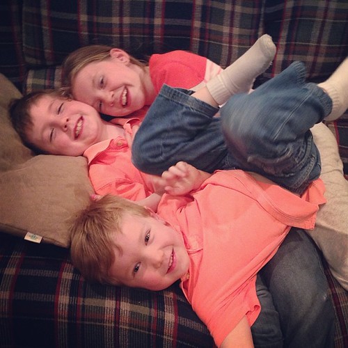 And then there's these siblings! Sometimes the only way to get a decent picture is to call a dogpile on the eldest...