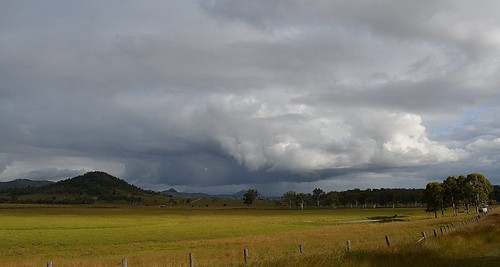 sky clouds landscape countryside australia valley queensland fields showers cloudscape coulson sequeensland ruralaustralia rurallandscape floodflats teviotbrookvalley