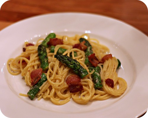 Spaghetti Carbonara with Asparagus