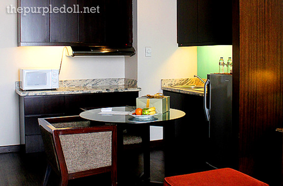 B Hotel Alabang Penthouse Suite Kitchen and Dining Area