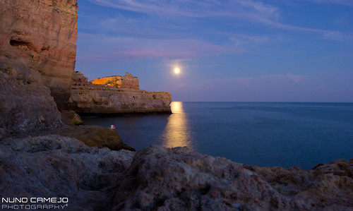 ocean moon portugal faro atlantic full lua lagoa algarve em seco cheia anoitecer nightfall oceano algar atlantico carvoeiro
