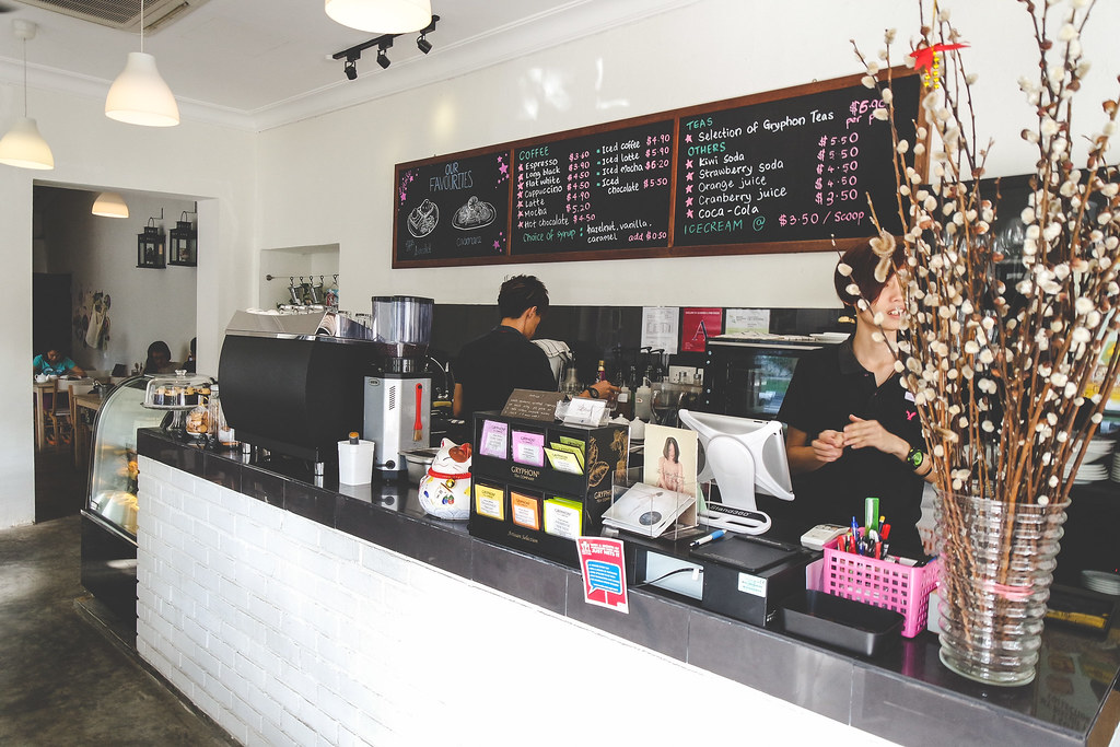 Food Guide to Jalan Besar & Lavender: L’Etoile Cafe's Menu and Front